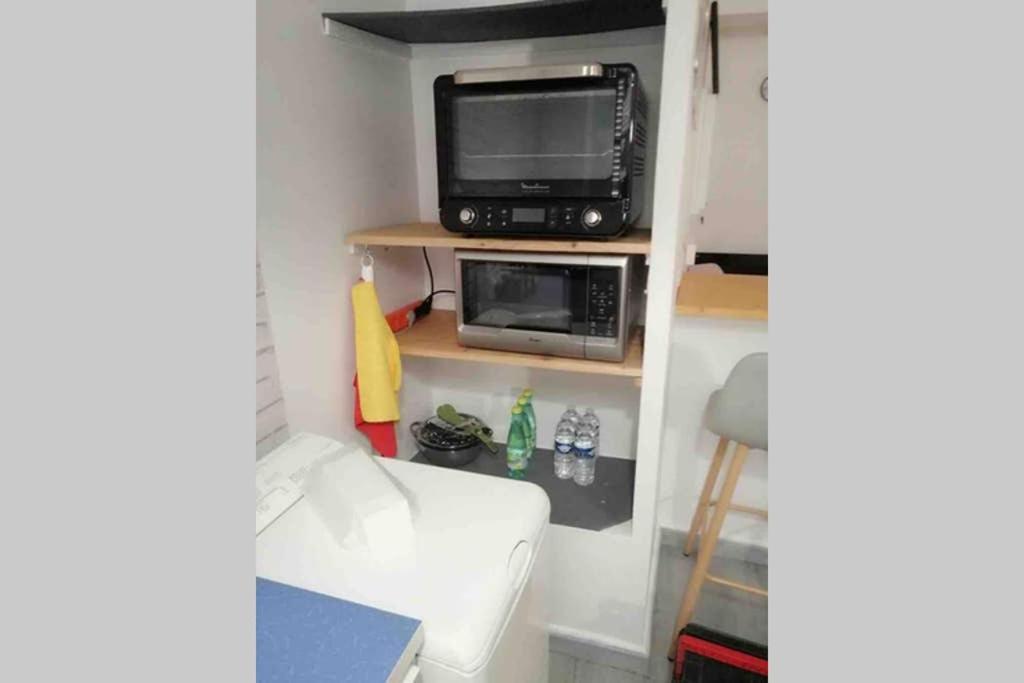 Apartment Complet, Hyper Centre D'auxerre.